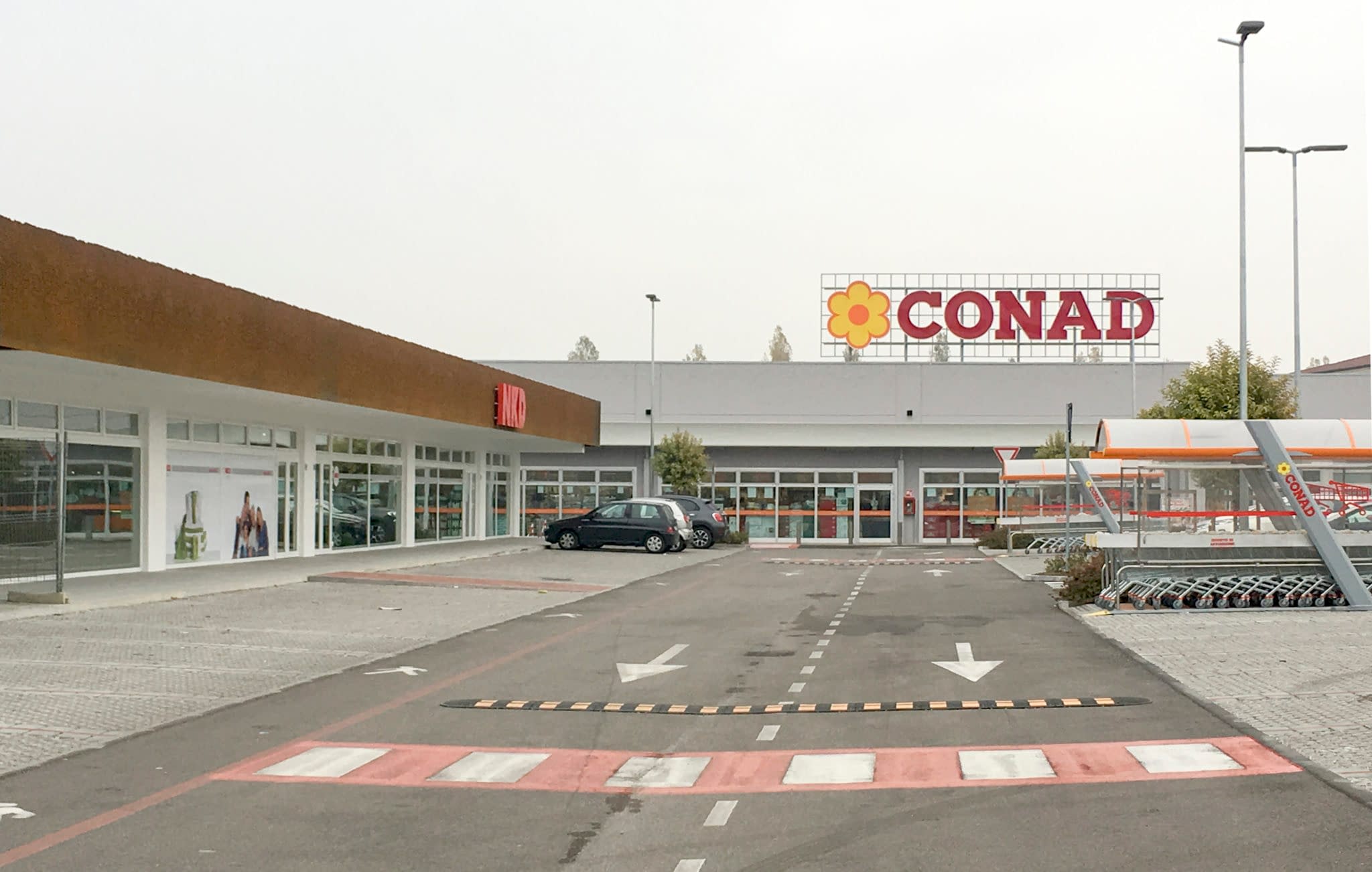 Conad supermarket